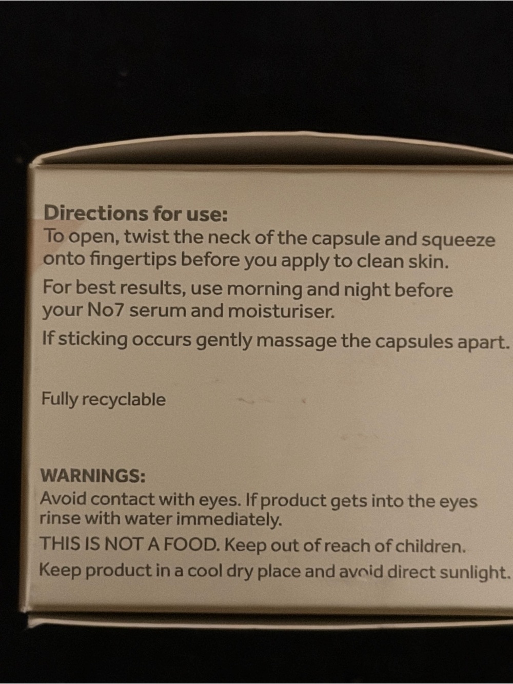 Squalane NO.7 Advanced Ingredients Facial Gold Capsules-Complimentary Face Mask - Picture 12 of 16